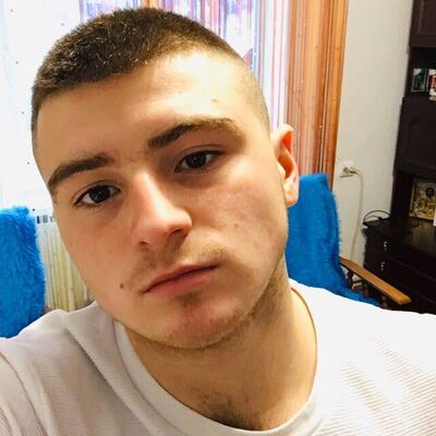  ,   Misha, 21 ,   ,   
