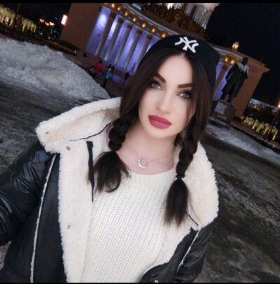  ,   Marina, 27 ,   ,   