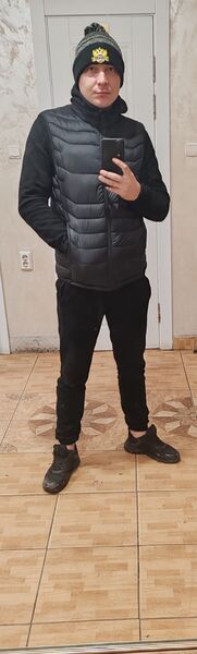  ,   Anton, 25 ,   ,   , c 