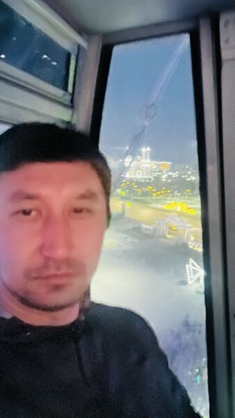  ,   Zhandos, 35 ,     , c 