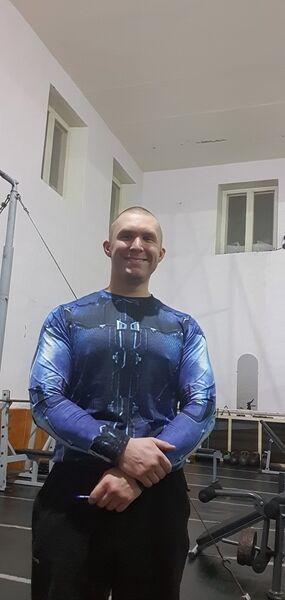  ,   Anatolii, 33 ,   ,   , 