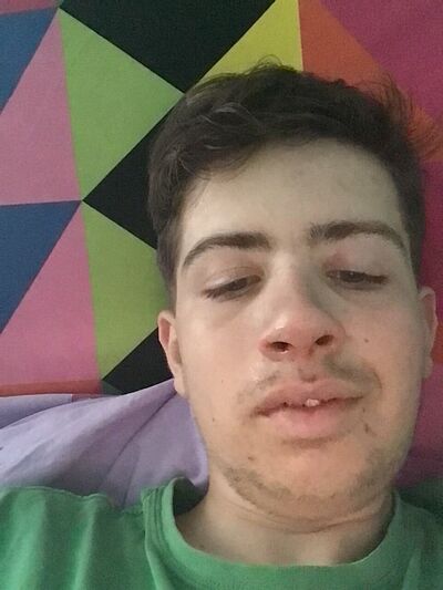  ,   Samoel, 32 ,   ,   