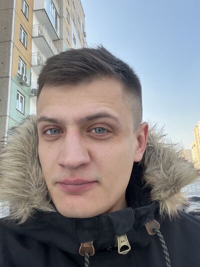  ,   Alex, 32 ,   ,   