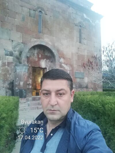  ,   Armen, 47 ,   ,   
