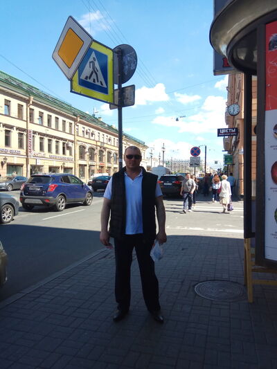  -,   Maksim, 49 ,   ,   , c 