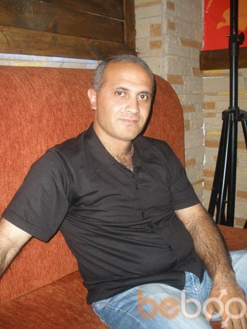  ,   Artur, 49 ,   ,   , c 