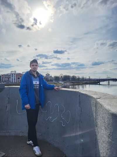  ,   Pavel, 25 ,   ,   , c 