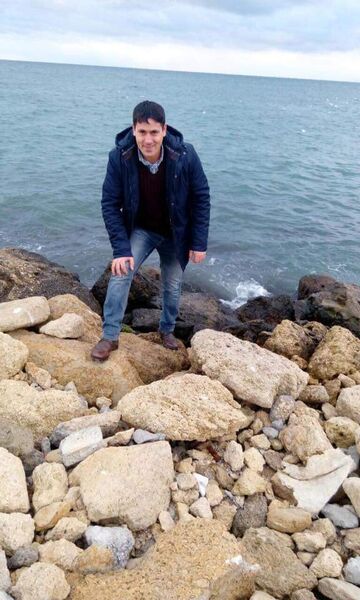  ,   Valeh, 41 ,   ,   