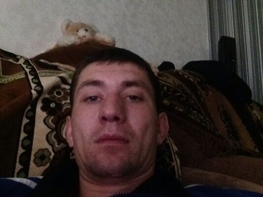  ,   Pavel, 38 ,   ,   , c 