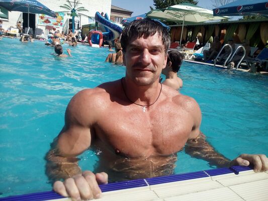  ,   Sergey, 44 ,  