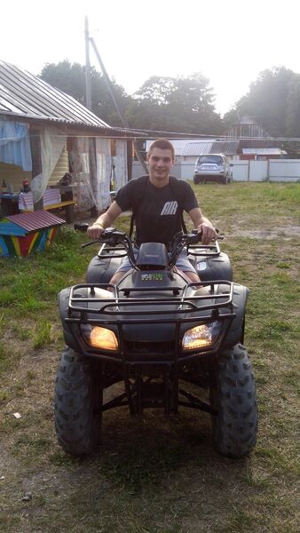  ,   PAVEL, 31 ,  
