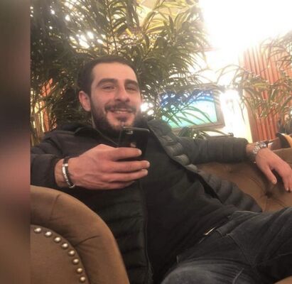  ,   Artur, 32 ,   c 