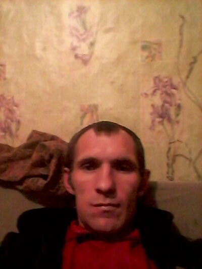  ,   Denis, 37 ,   ,   , c 