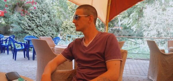  ,   Dima, 32 ,   ,   