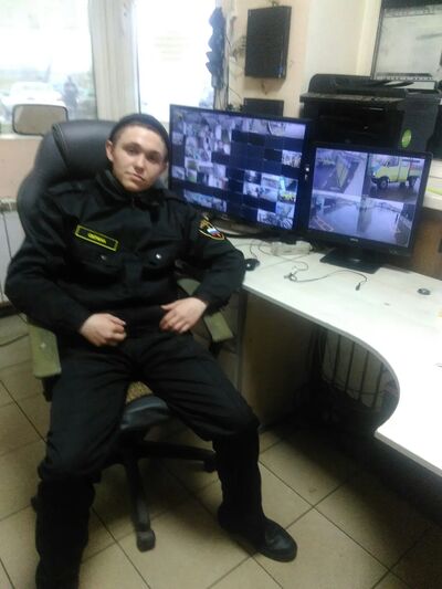  ,   Nikolay, 22 ,   ,   , c , 
