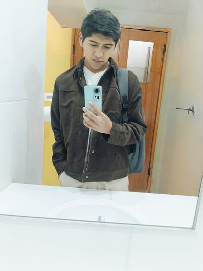  ,   Dostin, 21 ,   ,   