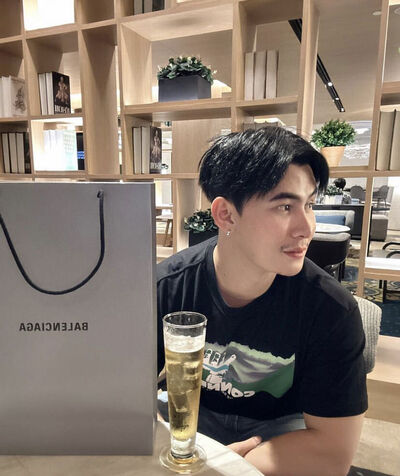  ,   David karoon, 35 ,   ,   , c , 