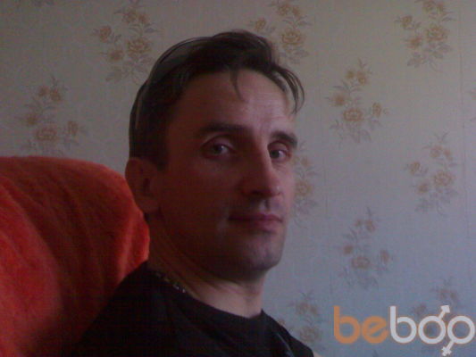  ,   Viktor, 55 ,   