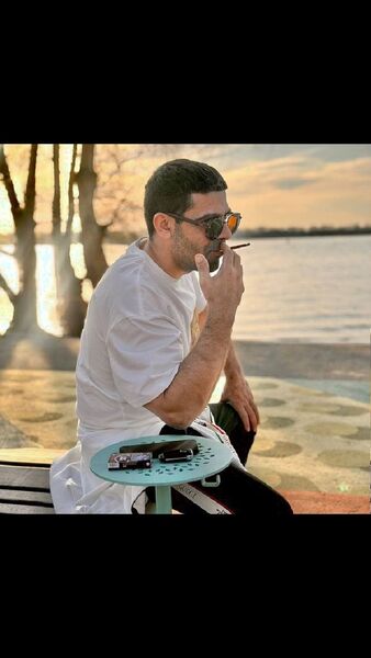  ,   Arman, 33 ,   ,   
