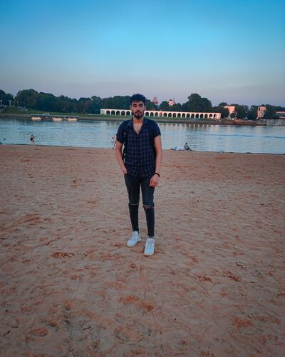   ,   Eltakhavi, 23 ,   ,   