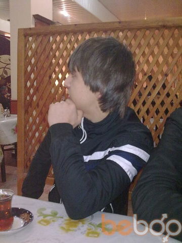  ,   Emil, 36 ,   