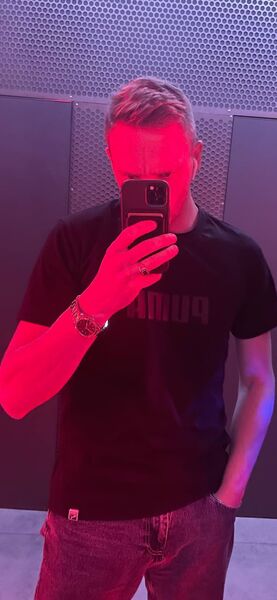  ,   , 28 ,   ,   