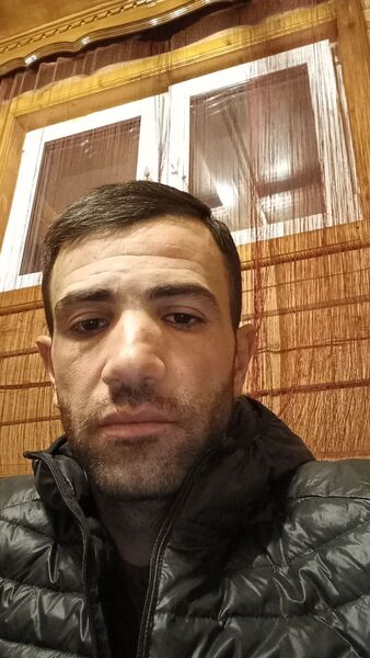  ,   Gevor, 34 ,   ,   