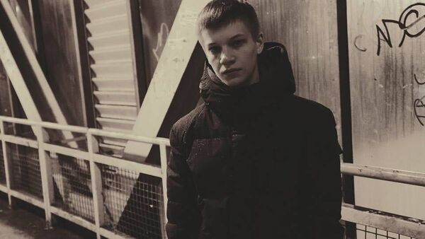  ,   ANTON, 28 ,   ,   , 