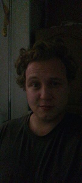  ,   Anton, 28 ,   ,   
