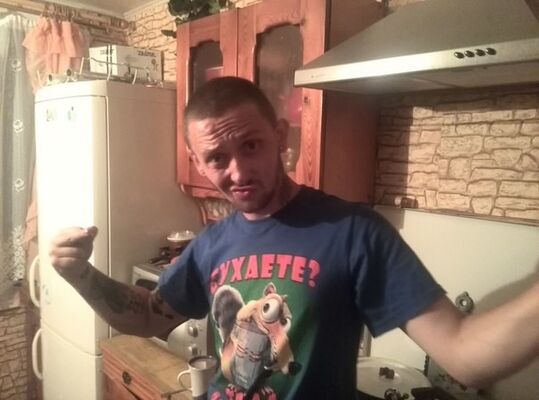  ,   Artem, 35 ,  