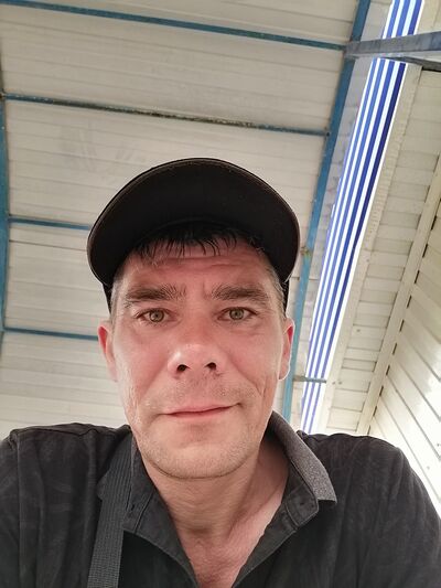  --,   , 42 ,   c 