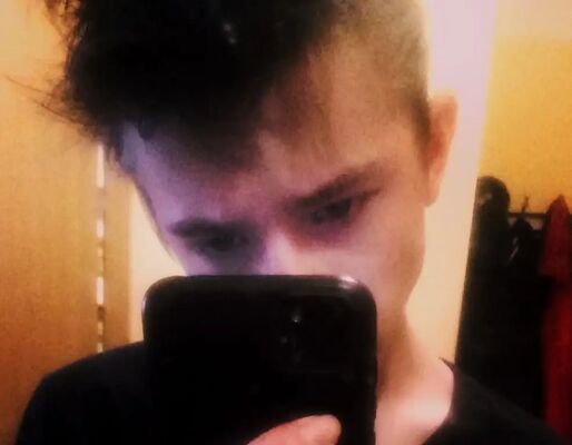  Hong Kong,   Ivan, 20 ,   