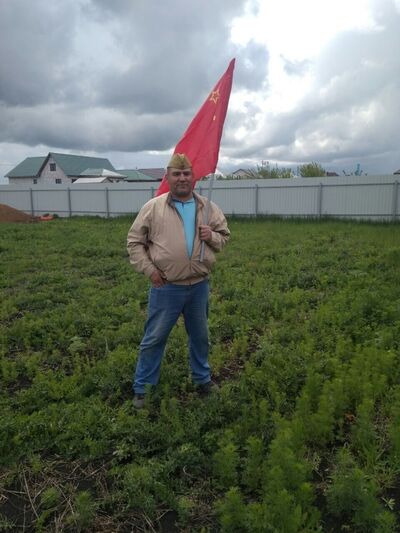  ,   Ashraf, 53 ,   ,   