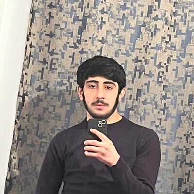  ,   Artyom, 21 ,   
