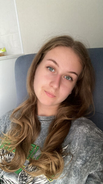  -,   Darya, 22 ,   ,   