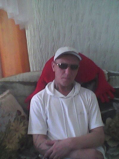  ,   Denis, 44 ,   ,   , c 