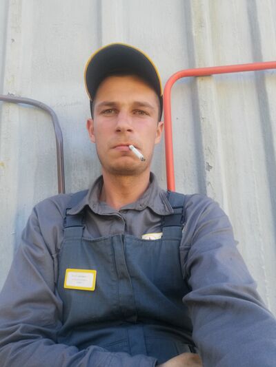 ,   Yury, 28 ,   ,   