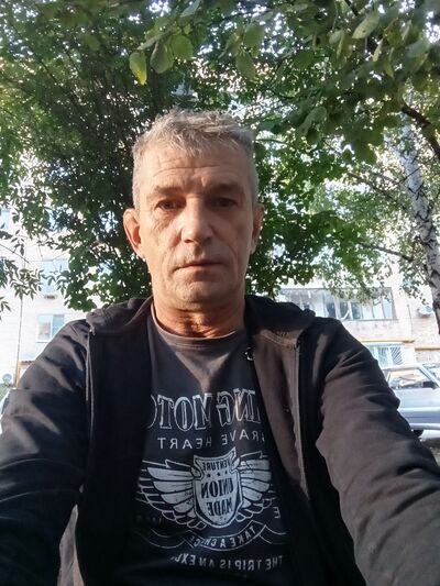  ,   Aleks, 54 ,   ,   