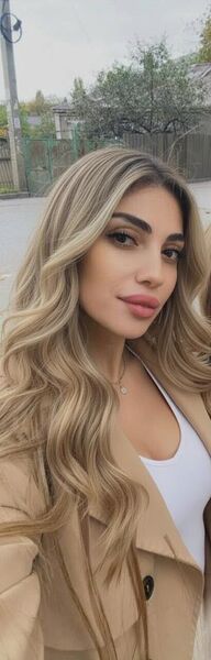  ,   Malika, 39 ,   c 