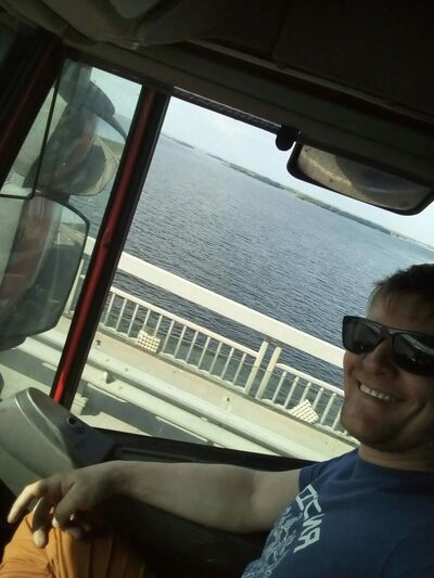  ,   Oleg, 42 ,   ,   