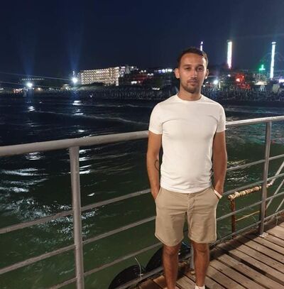  ,   Ian, 28 ,   ,   