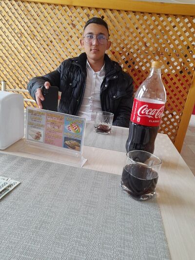  ,   Asadbek, 21 ,   ,   