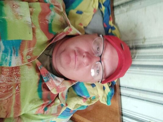  ,   Stas, 38 ,   
