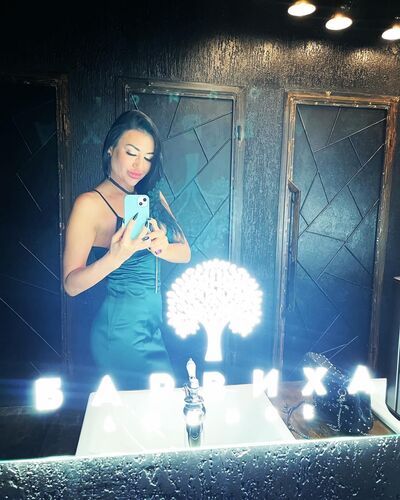  ,   Uliana, 38 ,   ,   , c 