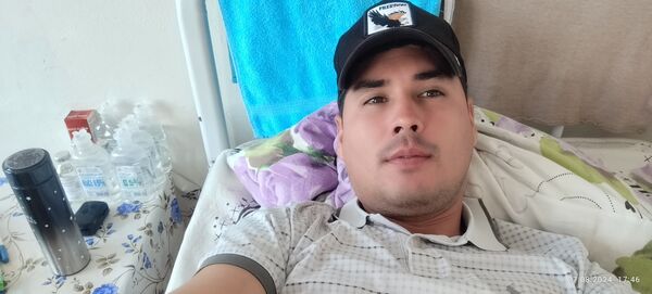  -,   Sahat, 33 ,   