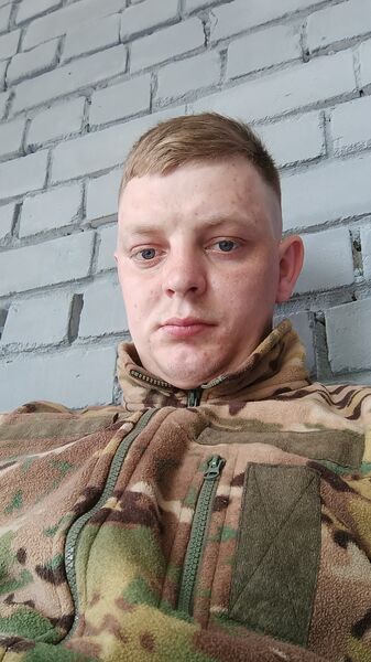  ,   Andrij, 27 ,   ,   
