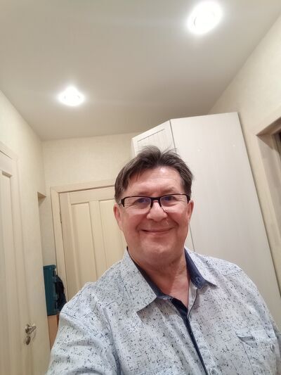  51060698  Lucas, 55 ,    