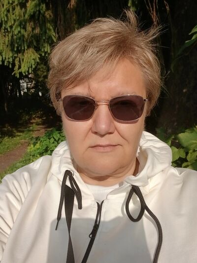  ,   Olga, 54 ,   c 