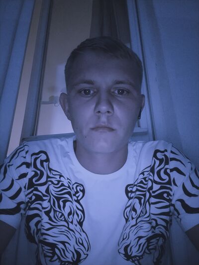  ,   Denis, 28 ,   ,   