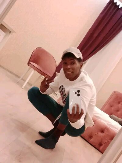  ,   Yordanis, 25 ,   ,   , c 